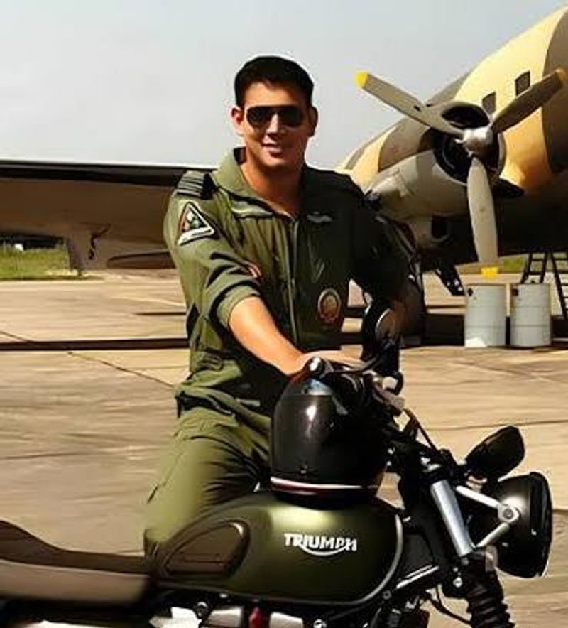 एंटाइटेलमेंट के लिए ‘अनदेखा’, मार्टर्ड आईएएफ अधिकारी के माता -पिता सरकार की नीति में बदलाव की तलाश करते हैं