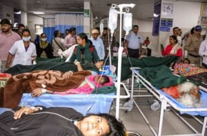 देहरादुन में मिलावट वाले अनाज का सेवन करने के बाद 100 से अधिक लोग बीमार पड़ जाते हैं