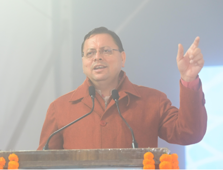 मुख्यमंत्री श्री पुष्कर सिंह धामी ने विदेशी मेहमानों का भराड़ीसैंण में किया स्वागत।