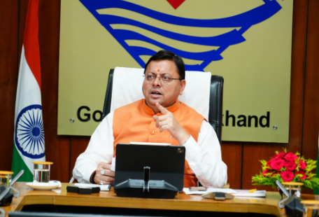 मुख्यमंत्री श्री पुष्कर सिंह धामी ने नागरिक उड्डयन विभाग की निर्माणाधीन परियोजनाओं में तेजी लाने के साथ ही राज्य में हेली सेवाओं के संचालन में सुरक्षा मानकों को सर्वाेच्च प्राथमिकता देने के निर्देश दिए हैं।