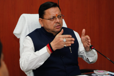 सीएम धामी ने थराली सहित सभी आपदाग्रस्त क्षेत्रों में क्षतिग्रस्त मकानों हेतु रू0 5 लाख की सहायता राशि तत्काल प्रभावितों को जारी करने के निर्देश दिए।