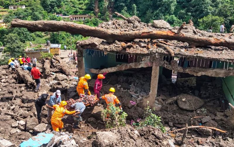 एक मारा, उत्तराखंड में भूस्खलन के बाद 11 लापता