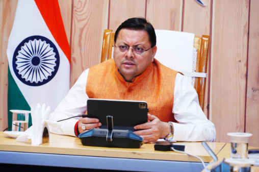 मुख्यमंत्री ने अधिकारियों को निर्देश दिए कि नेपाल से लगी सीमाओं पर सघन चेकिंग अभियान चलाए जाएं और वहां किसी भी असामाजिक या उत्पाती तत्व की गतिविधियों पर विशेष निगरानी रखी जाए।