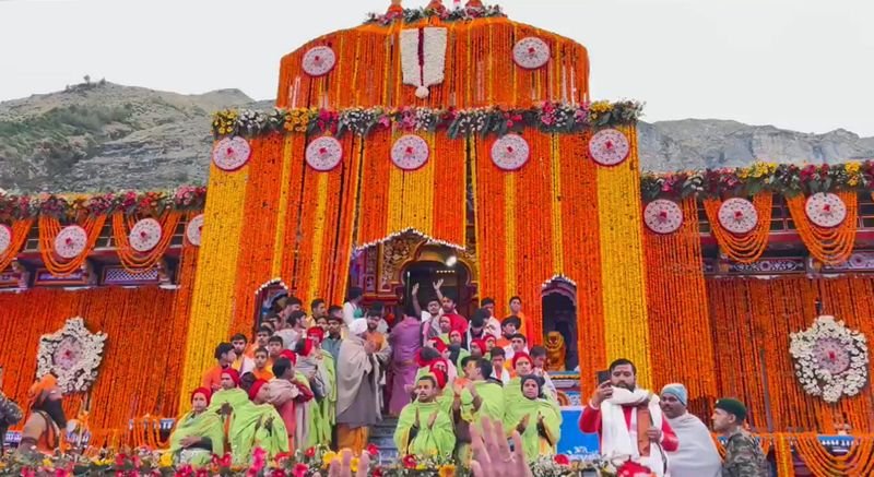 बद्रीनाथ अलर्ट: पुजारी सर्दियों के मौसम से पहले मंदिर बंद होने की तारीख का खुलासा करते हैं