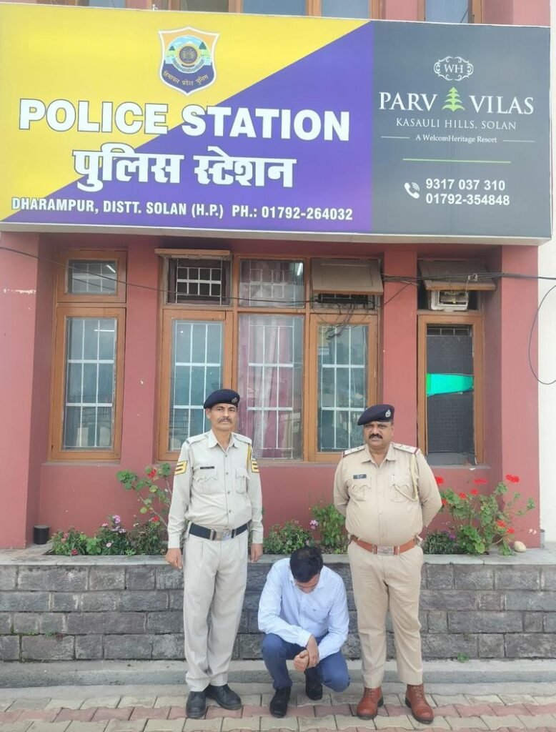 कर्नल ने हिमाचल पुलिस द्वारा धोखा, जालसाजी के आरोप में गिरफ्तार किया