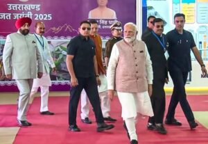 उत्तराखंड स्थापना दिवस: पीएम ने 8,260 करोड़ रुपये की परियोजनाओं का उद्घाटन किया