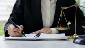 न्यायमूर्ति मनोज गुप्ता ने उत्तराखंड उच्च न्यायालय के मुख्य न्यायाधीश के रूप में शपथ ली